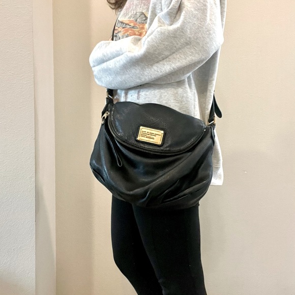 Marc By Marc Jacobs Black Leather Crossbody Purse - Picture 3 of 10